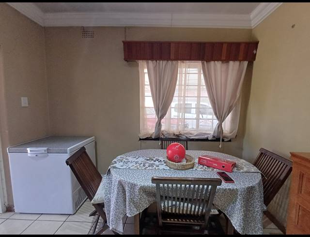 3 BEDROOM HOUSE TO LET IN VANDERBIJLPARK SW 1